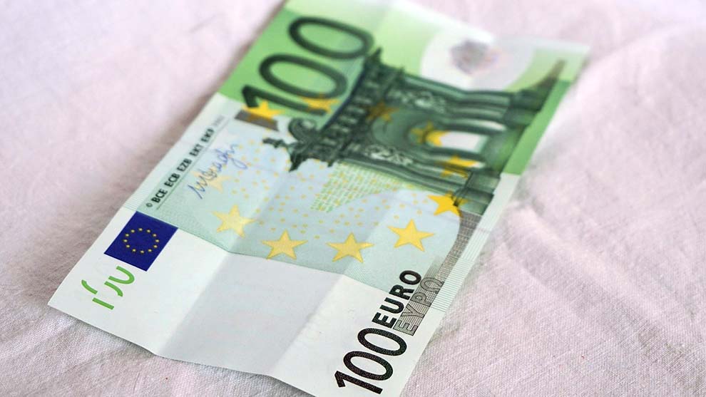 Bonus 100 euro, vale anche per i lavoratori volontari
